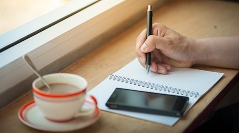 Keeco K1: Smartphone especially designed for women