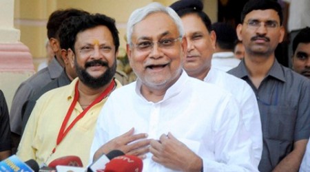 nitish kumar, bihar grand alliance, uttar pradesh elections, up assembly elections, uttar pradesh grand alliance, akhilesh yadav, samajwadi party