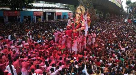 prayers, pandals, pujos, durga puja, india festivals, india news