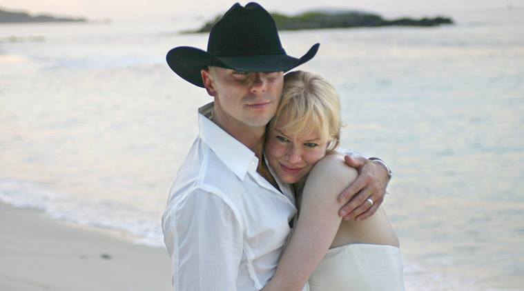 Renee Zellweger Was Upset With Gay Rumors About Ex Kenny Chesney The Indian Express