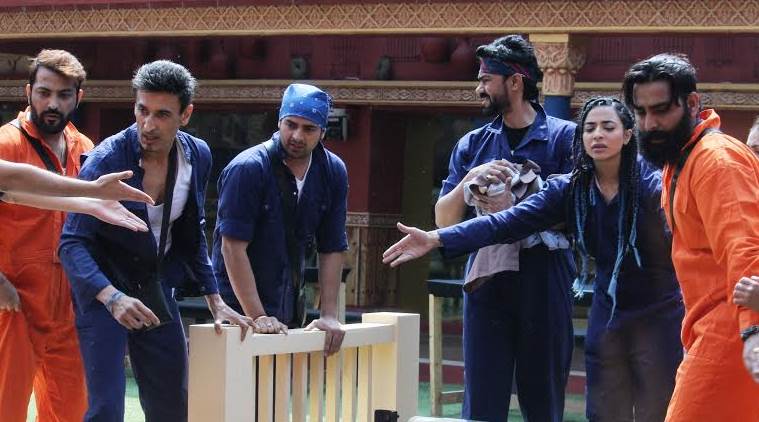 bigg boss luxury task 759 - Rahul Dev gets aggressive during task