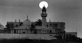 Mumbai’s Haji Ali Dargah Trust to SC: Ready to give women access to sanctum sanctorum