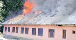 School in Jammu & Kashmir’s Bandipore District Set on Fire