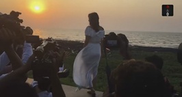 Diya Mirza Displays Her Painting Skills At An Art Festival In Mumbai