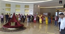 New Zealand & India Team Being Welcomed In Chandigarh