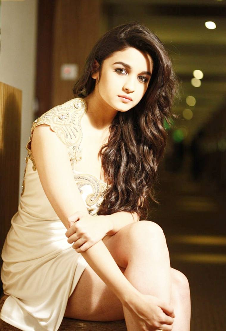 Alia Bhatt Photos 50 Rare Hd Photos Of Alia Bhatt The Indian Express 