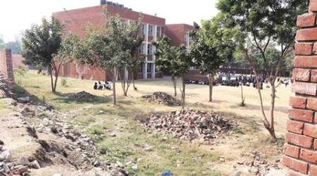 Chandigarh schools, dirty Chandigarh schools, school infrastructure, basic hygiene, Chandigarh news, India news, latest news, indian express