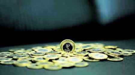 Fake coins business: Spot the difference