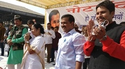 Mamata Banerjee Demand Roll-back Of Demonetisation Within Three Days