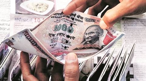 Demonetisation: In Mumbai, ATM queues get shorter, so do tempers - The Indian Express