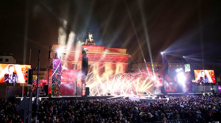 Image result for Brandenburg Gate a man was arrested shouting bomb