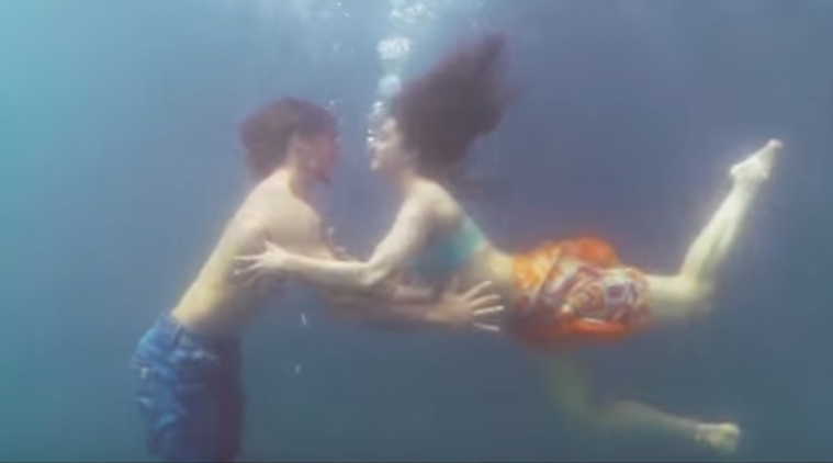 Couple Gets Married Under The Sea In Kerala A First In