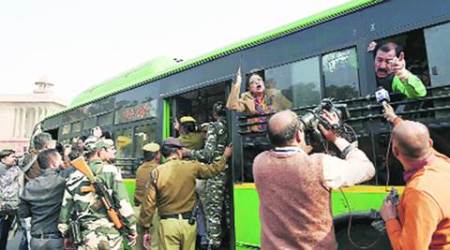 Trinamool takes protest to PMO, with help of recces, decoys