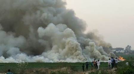 Heavy smoke around Bengaluru’s Bellandur Lake after garbage mound set ablaze