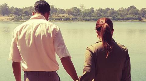 Padman: Akshay Kumar leads wife Twinkle  Khanna on a new journey as her debut production begins shooting, see pic