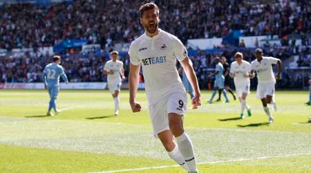 Tottenham sign Fernando Llorente, Wilfried Bony returns to Swansea
