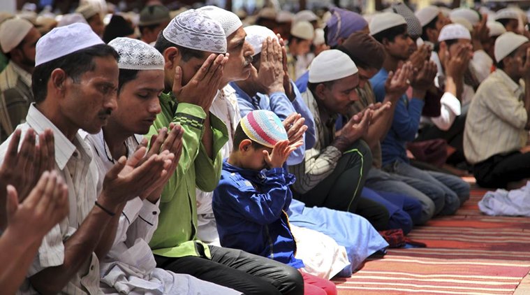 Why is jummah more important than daily prayers picture