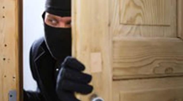 robbery, bank robbery, Ghaziabad robbery, punjab national bank robbery, crime news