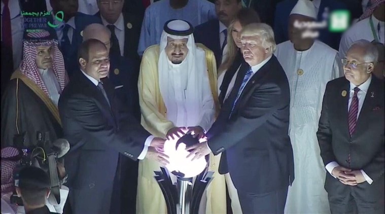 donald trump, trump in saudi arabia, trump and the glowing orb, president trump and the glowing orb, president trump glowing orb hilarious photos viral, president trump saudi king egypt president glowing orb photo trending globally, indian express, indian express news