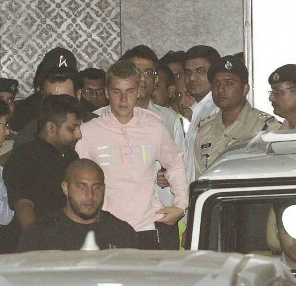 Justin Bieber, Justin Bieber india, Justin Bieber india concert details, Justin Bieber dy patil stadium, Justin Bieber concert details,