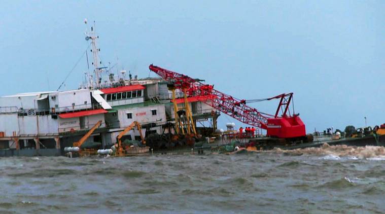 mangaluru, coast guard, sinking barge, Barge Ibis, india news, indian express news