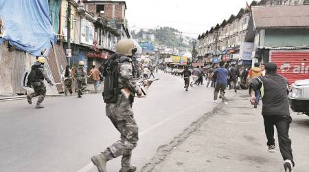 Gorkhaland demand uphill for national parties, Left to Right