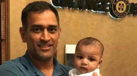 MS Dhoni's photo with Sarfraz Ahmed's son, shows sports is beyond boundaries, see pic