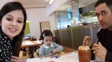 ICC Champions Trophy 2017: Before facing South Africa, MS Dhoni spends time with family; see pic