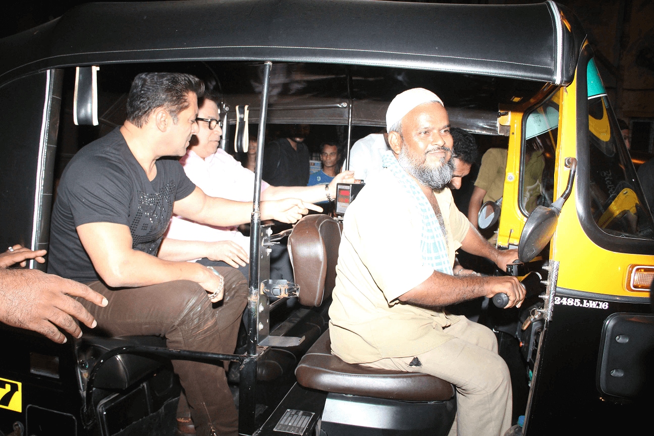 Salman Khan, Salman Khan auto ride, Salman, Salman Khan latest photos, Salman Khan auto fare