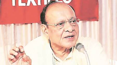 Shankersinh Vaghela meets Rahul Gandhi days after unfollowing him on Twitter