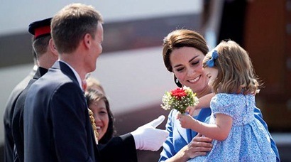 A look at what is happening around the globe: 10 defining pictures of the day
