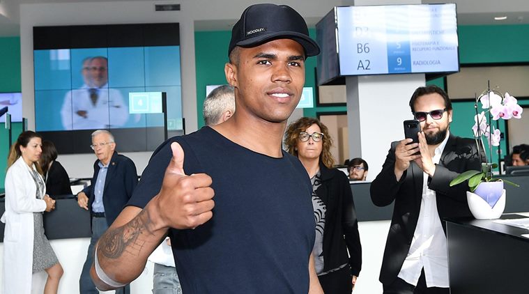 Douglas Costa eager to work with Higuain with Juventus