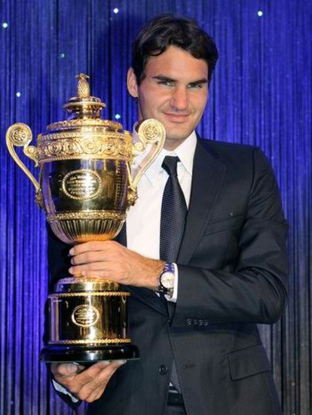 Roger Federer's eight Wimbledon titles in pictures