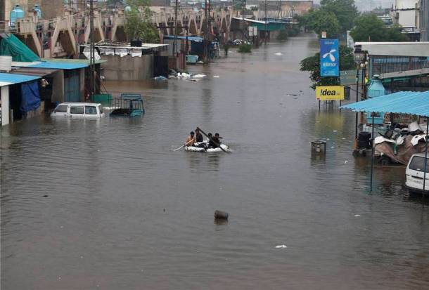 ahmedabad flood, gujarat flood, gujarat flood relief, vijay rupani, vijay rupani on floods, gujarat waterlogging, gujarat flood pictures