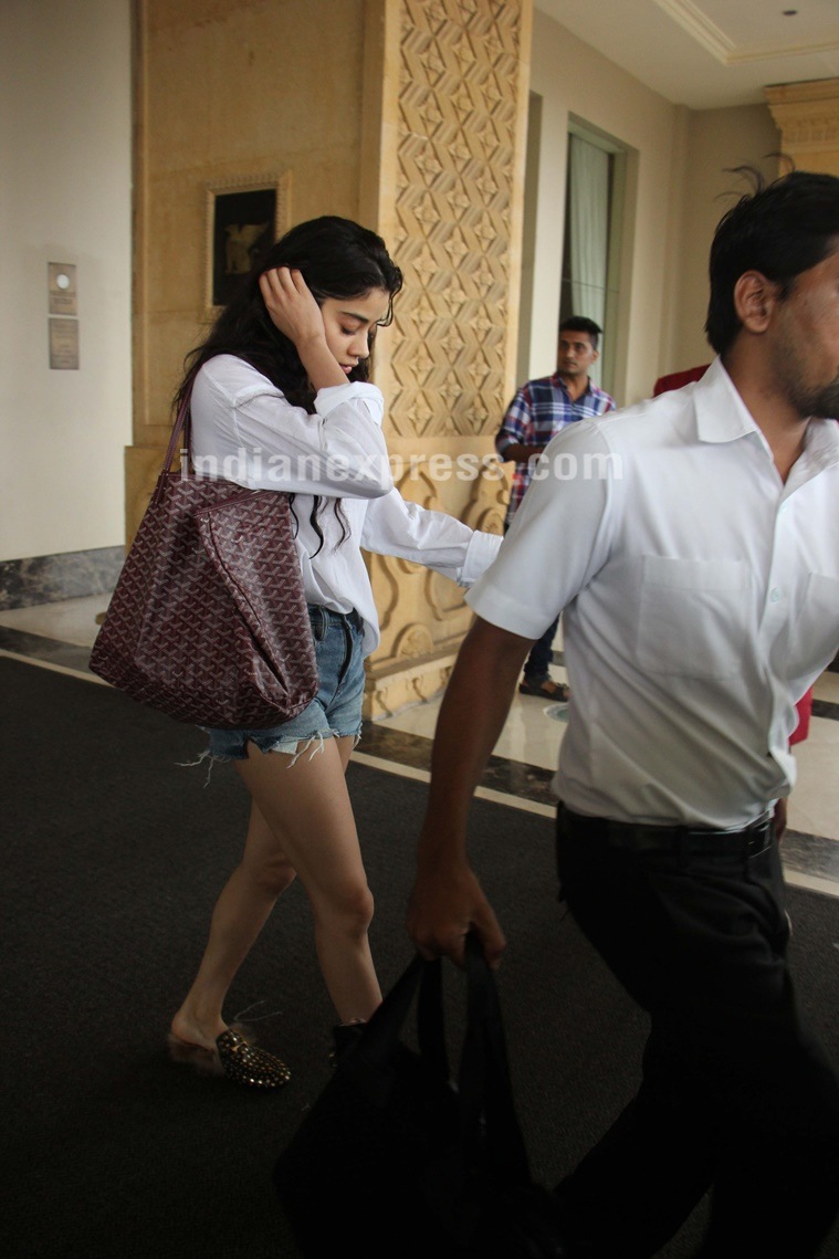 jhanvi kapoor, jhanvi kapoor bollywood, jhanvi kapoor pictures