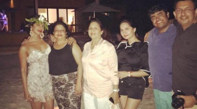 priyanka chopra, priyanka chopra family, priyanka chopra pictures, priyanka chopra instagram, priyanka chopra hollywood films, priyanka chopra shoot, priyanka chopra isnt it romantic
