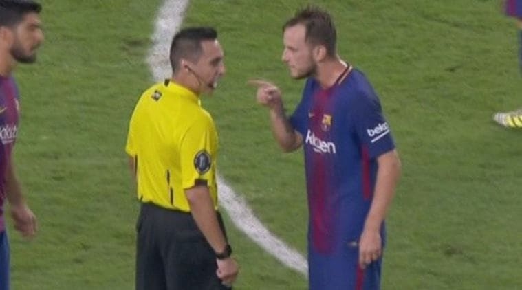 ivan rakitic, rakitic, football, barcelona vs real madrid, barcelona, real madrid, barca vs madrid, el clasico, rakitic referee fight, football, sports news, indian express
