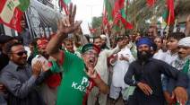 Nawaz Sharif, Nawaz Sharif Panama Paper case, Supreme Court's judgement on Nawaz Sharif Panama Paper case, people celebrating Nawaz Sharif ouster, panama papers, pakistan prime minister