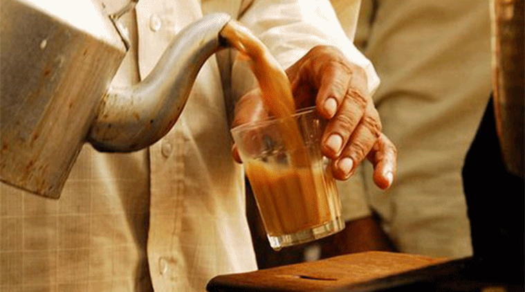varansasi, tea poisoning, varanasi tea poisoning, food poisoning, Varanasi Trauma Centre, tea ill, contaminated tea, indian express news, india news, UP news