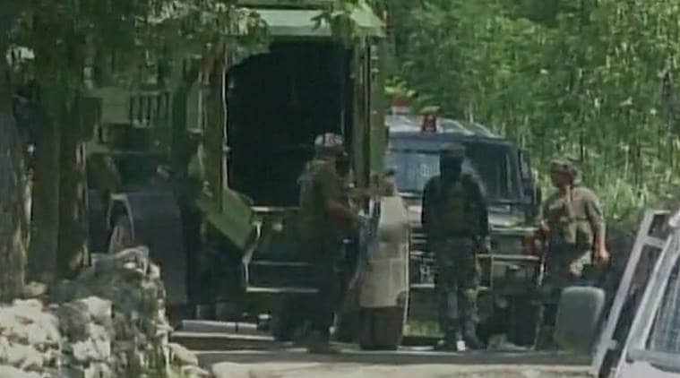 tral encounter, kashmir encounter, satora tral, jammu kashmir encounte, JeM