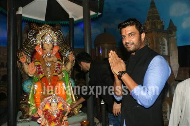 sharad kelkar, sharad kelkar bhoomi, sharad kelkar ganesh chaturthi bhomi team, sharad kelkar images