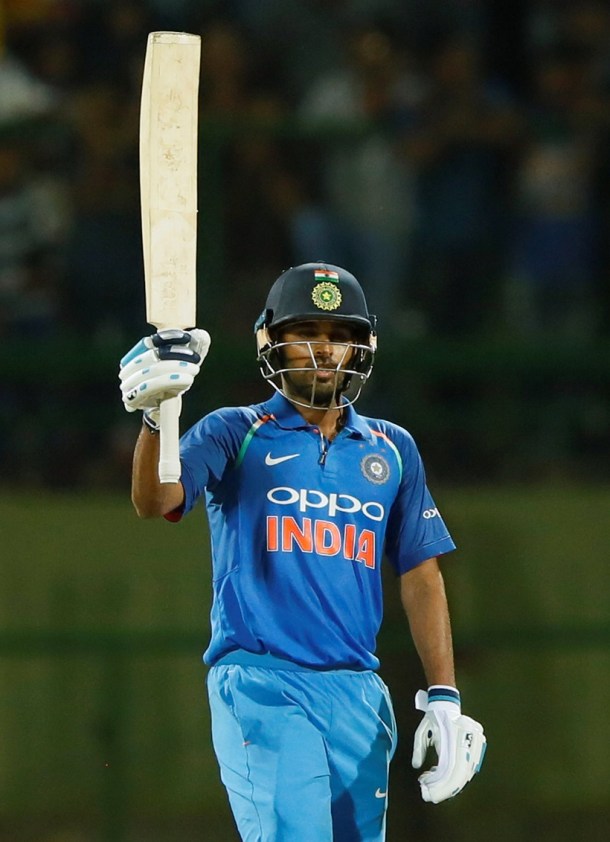 India vs Sri Lanka, MS Dhoni, Bhuvneshwar Kumar, Akila Danajaya, sports gallery, cricket, Indian Express