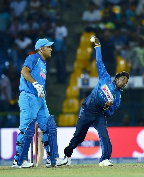India vs Sri Lanka, MS Dhoni, Bhuvneshwar Kumar, Akila Danajaya, sports gallery, cricket, Indian Express