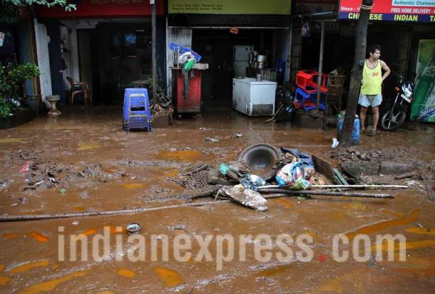 Mumbai, Mumbai rains, Mumbai rains aftermath, Mumbai after rains, Mumbai waterlogging, Maharashtra, Mumbai rains photos, Mumbai rains pictures, Mumbai photos, Indian express photos