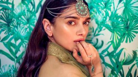 Aditi Rao Hydari looks exotic as the modern Indian bride in this Manish Malhotra lehenga