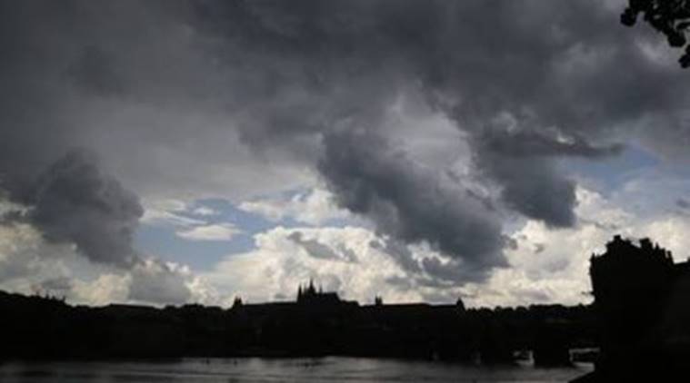 thunderstrom bhubneswar, thunder and lightning bhubneswar, thunderstorm warning in bhubneswar, lightning warning bhubneswar, latest news, indian express news 