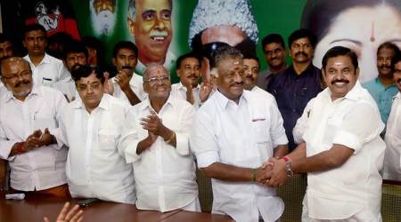 Jayalalithaa’s photo in ministers’ pocket, but trademark green missing