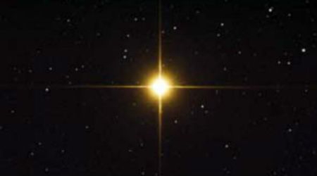 Astronomers capture detailed images of distant star