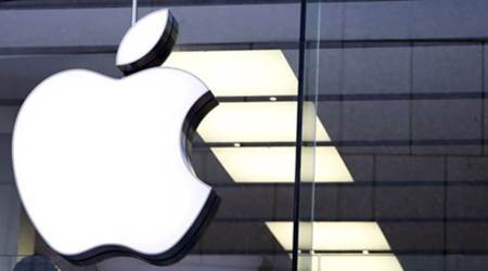 Apple iPhone 7S Plus dummy model reveals glass back, wireless charging