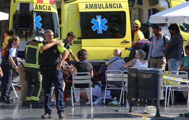 barcelona terror attack, barcelona van attack, barcelona terror attack, barcelona attack death toll, barcelona city centre, las ramblas, placa catalunya, spain van accident, barcelona news, latest news